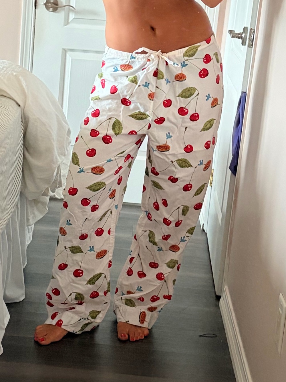 Vintage Women's White Cherry-Print Pajama Pants
